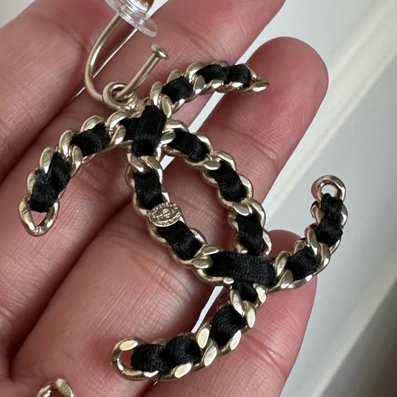 Chanel CC Chain Dangle Earrings Gold and Satin - Picture 10 of 16